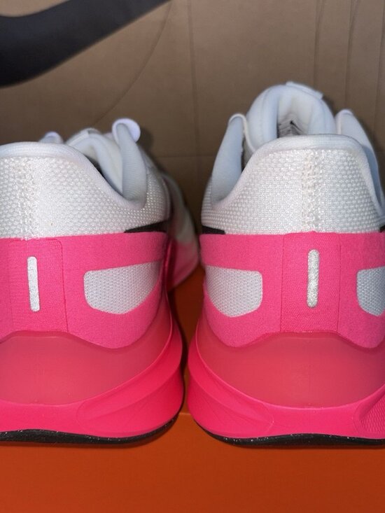 NEW Nike Air Zoom Structure 25 Sail Hyper Pink IB7451-100 Men Size 12 main image 5